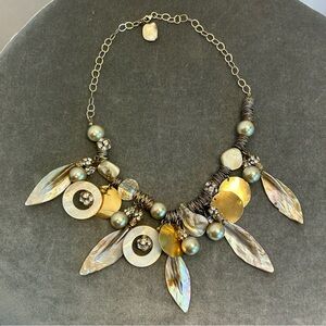 Silver/gold tone mother of pearl abalone shell chunky dangling necklace